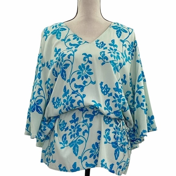 GO Fish White Blue Floral Tie Waist Dolman Blouse - Picture 1 of 11